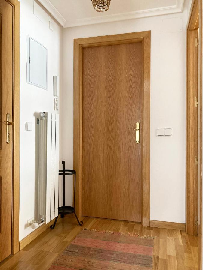 Apartamento Tarmanones Escarrilla Eksteriør bilde
