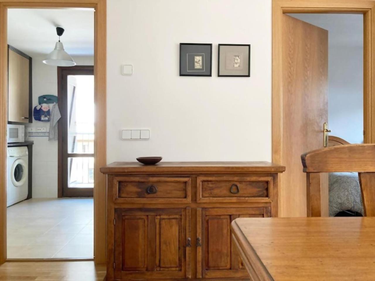 Apartamento Tarmanones Escarrilla Eksteriør bilde