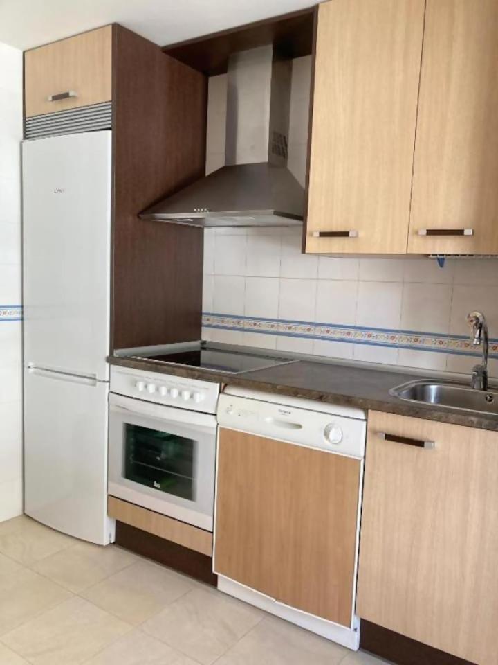 Apartamento Tarmanones Escarrilla Eksteriør bilde